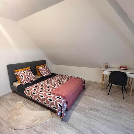 Apartamento Duplex Ophelie Saint-Denis Exterior foto